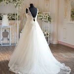 مزون لباس عروس بابازاده