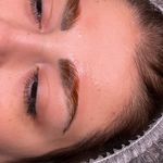 اکستنشن و لیفت مژه مَری استایلشر