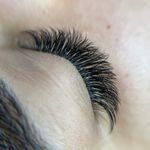 خدمات تخصصی اکستنشن مژه زهرا