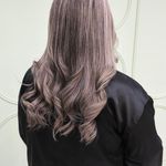 خدمات تخصصی رنگ و لایت آتنا باقری