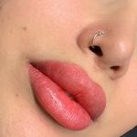 میکروبلیدینگ و ارایش دائم و شیدینگ لب