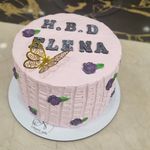 کیک وشیرینی وشکلات خانگی نفیس