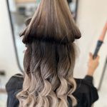 مرکز تخصصی رنگ مش و کراتین آزاده خوش تیر