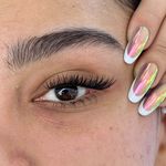 خدمات تخصصی کاشت مژه عسل فروتن