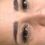 سالن زیبایی و مرکز تخصصی کاشت ناخن هلنا