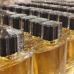 ساخت عطرهای دستساز خاص وشخصی حانون