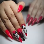 مرکز تخصصی کاشت ناخن سحر احمدی