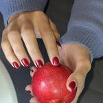 خدمات تخصصی ناخن آزاده غلامی