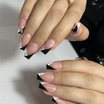 خدمات تخصصی ناخن مینا رستمی