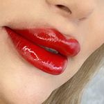 مرکز تخصصی تتو،کاشت ناخن و مژه الهام