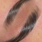 سالن زیبایی لئو متخصص لایت بدون دکلره