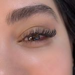 خدمات مژه و ابرو هانا(تخفیف ویژه)