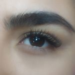 خدمات اکستنشن مژه و لیفت ابرو