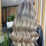 سالن زیبایی لئو متخصص لایت بدون دکلره