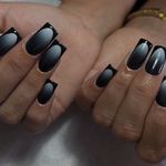 خدمات تخصصی کاشت و طراحى ناخن دان