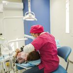 کلینیک دندانپزشکی ایران ایمپلنت