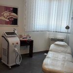 کلینیک لیزر و زیبایی شری