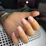 مرکزناخن فرحناز