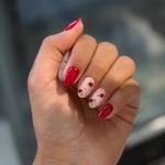 خدمات تخصصی کاشت ناخن مبینا