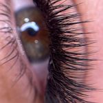خدمات تخصصی اکستنشن مژه نایرا خداوردیان