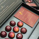 شکلات دست ساز شوکوراد