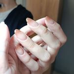 سالن کاشت ناخن و پدیکور نازنین(انقلاب)