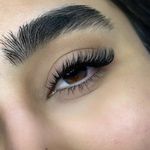 خدمات تخصصی مژه شقایق