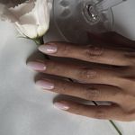 خدمات تخصصی  ناخن ارزو زارعی