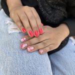 آموزش و خدمات تخصصی ناخن زینو