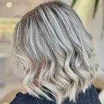 سالن زیبایی ریوا