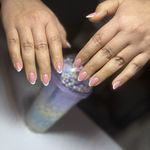 خدمات تخصصی ناخن نگین