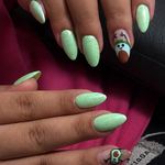 مرکز ناخن و مژه  مهتاب