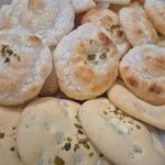 شیرینی و کیک خانگی دِلی شِز