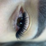 مزون مژه خدمات اکستنشن مژه و لیفت لمینت