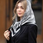 فروشگاه شال، روسری و لباس زیر فرنگیس