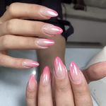خدمات تخصصی ناخن نیلوفر