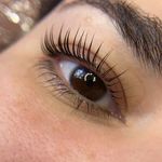 آرایشگاه زنانه رویا احمدی