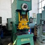 ماشین آلات صنعتی آقایی