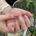 سالن آرایش و زیبایی رویا