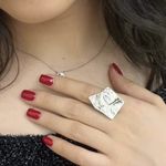 خدمات تخصصی ناخن آیدا