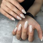 سالن زیبایی و خدمات ناخن پرنیان (انقلاب)