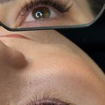 خدمات تخصصی ناخن و مژه در دیباجی