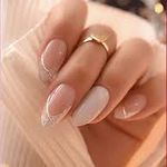 خدمات تخصصی کاشت ناخن مهشید