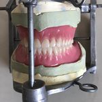 ساخت تخصصی دندان مصنوعی (ایران دنت)