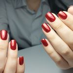 خدمات کاشت ناخن فائزه