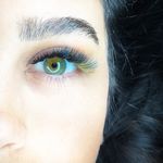 کاشت  مژه مریم معصومی