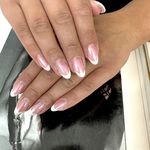 آرایشگاه زنانه عاطی بیوتی(آفر ناخن ورنگ)