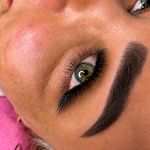 اکستنشن مژه هلیا