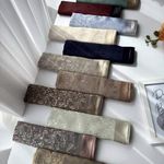 گالری شال و روسری عطرا