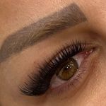 اکستنشن و کاشت مژه لیفت مژه و ابرو خانی